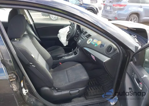 2010 Mazda Mazda3 I Touring из США, поврежденный, VIN JM1BL1SG5A1328770